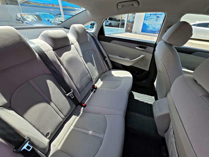 HYUNDAI SONATA SE 2018