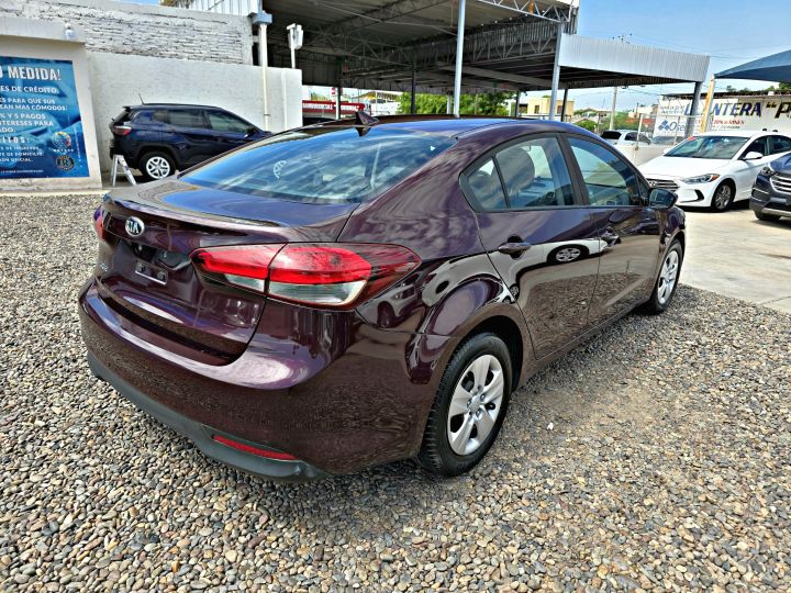 KIA FORTE LX 2017