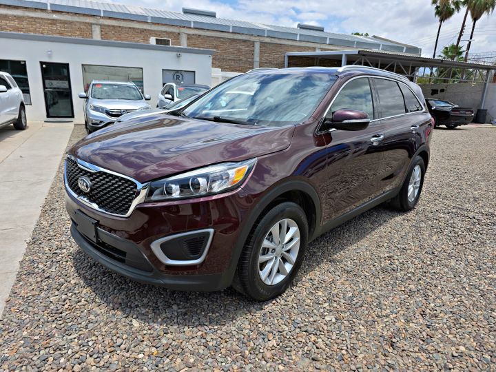 KIA SORENTO LX 2018