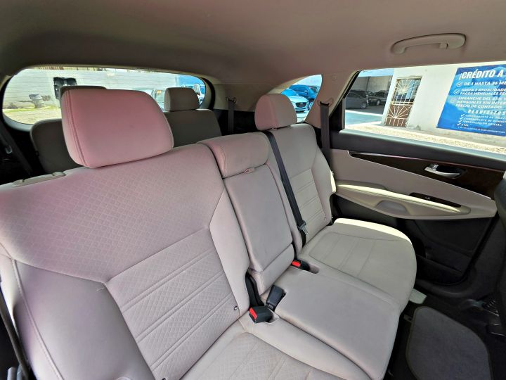 KIA SORENTO LX 2018