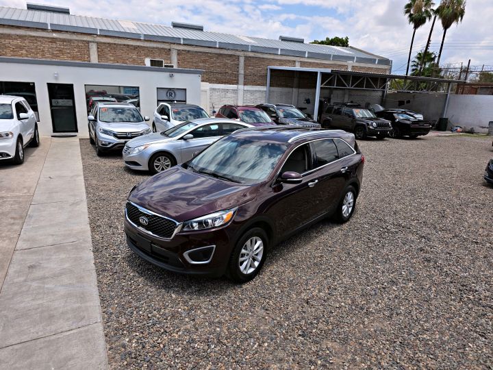 KIA SORENTO LX 2018