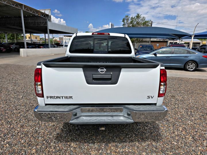 NISSAN FRONTIER SV 2018