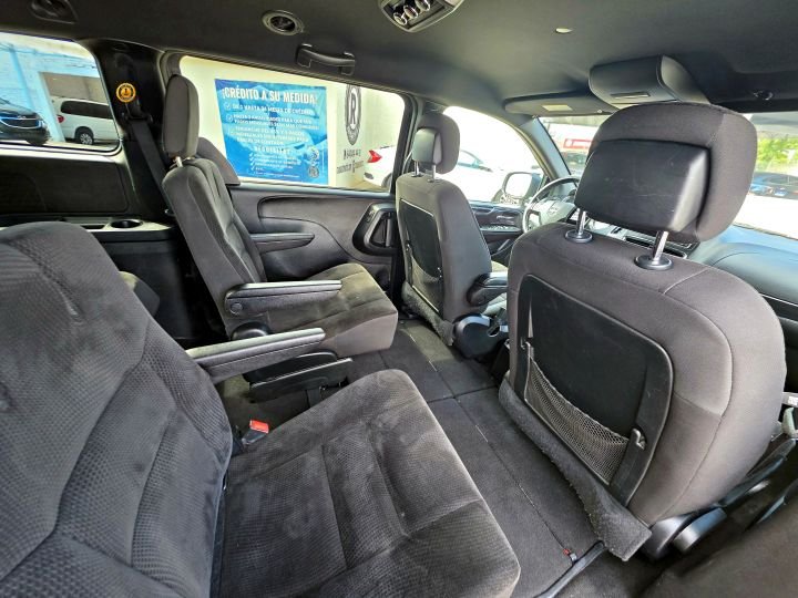 DODGE GRAND CARAVAN SXT 2018