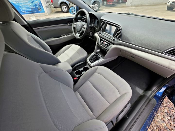 HYUNDAI ELANTRA SE 2018