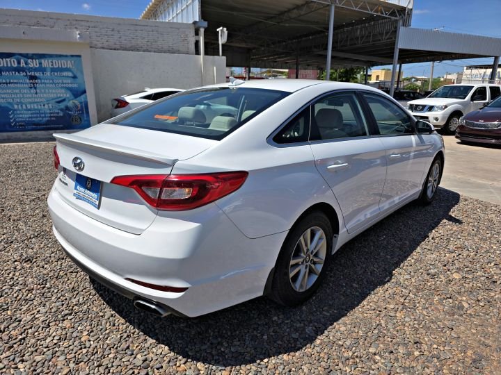 HYUNDAI SONATA SE 2015