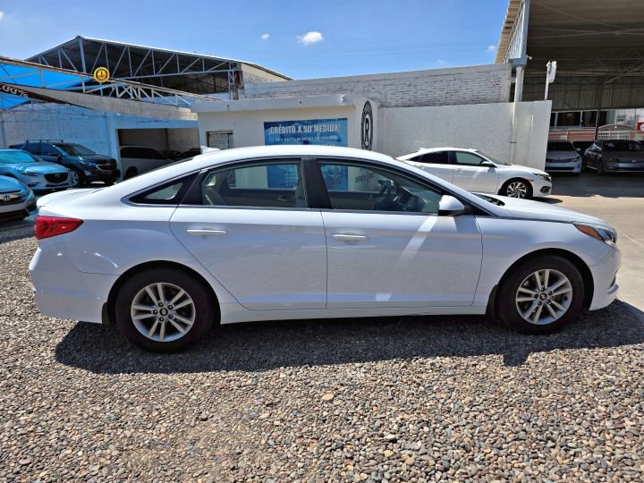 HYUNDAI SONATA SE 2015