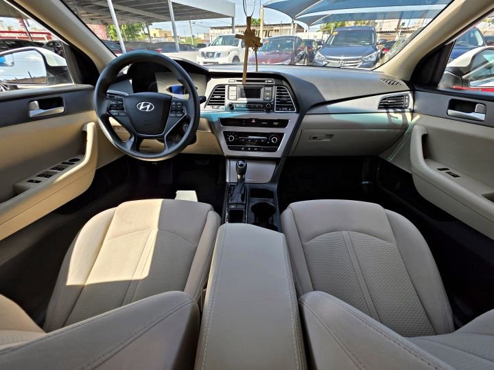 HYUNDAI SONATA SE 2015