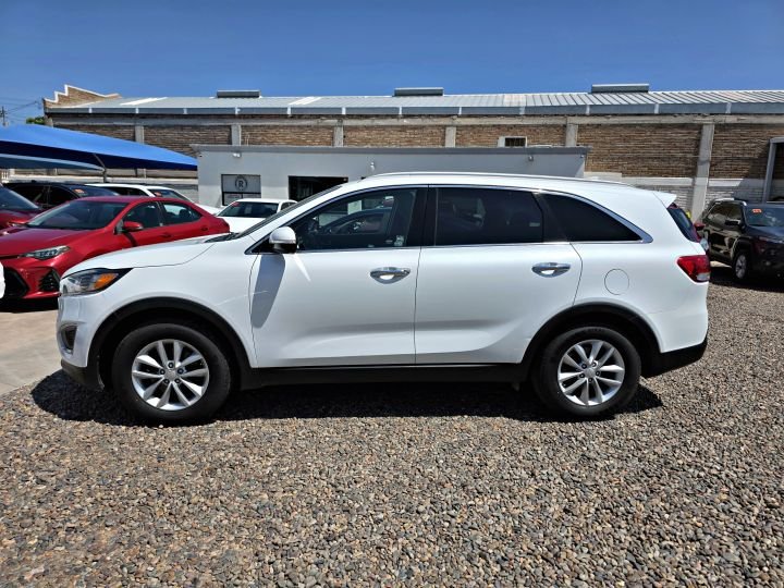 KIA SORENTO LX 2018