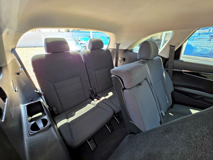 KIA SORENTO LX 2018