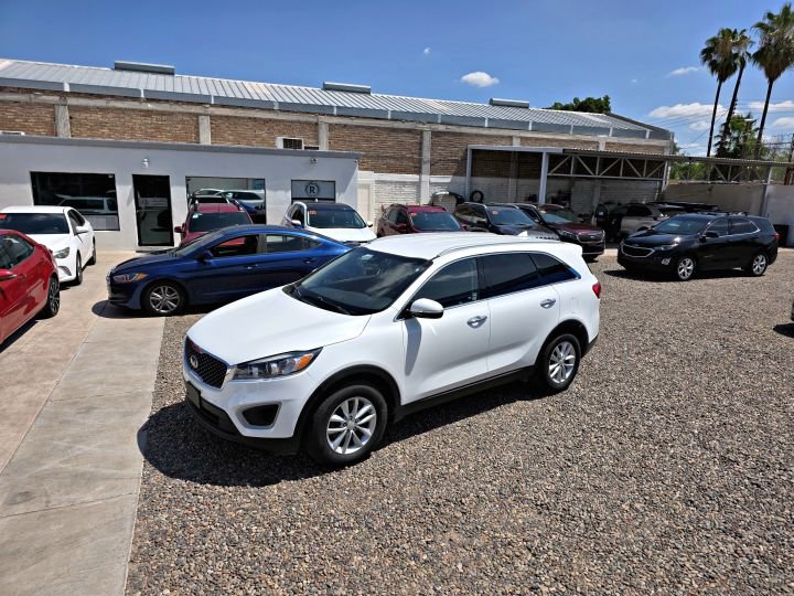 KIA SORENTO LX 2018