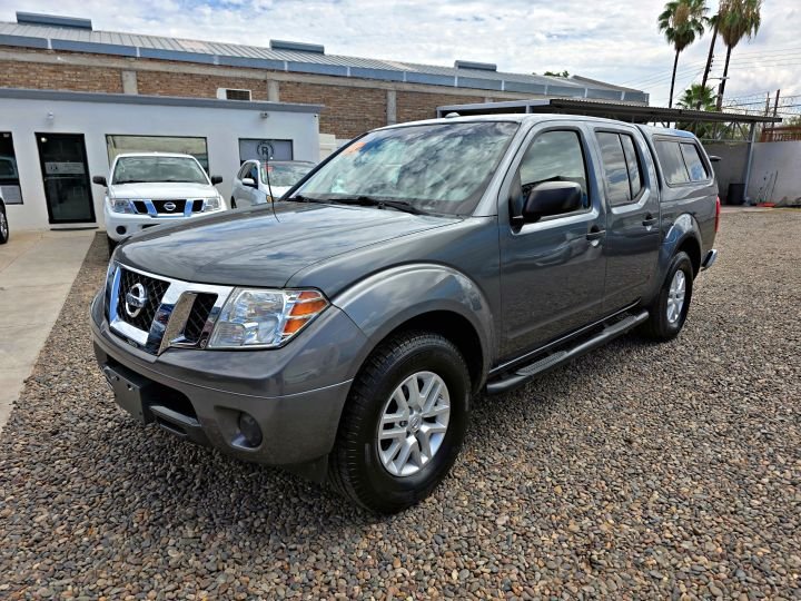 NISSAN FRONTIER SV 2018 GRIS