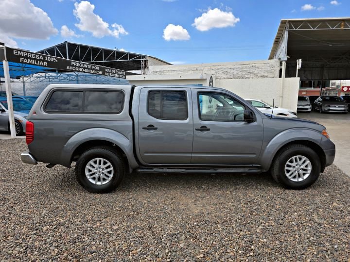 NISSAN FRONTIER SV 2018 GRIS