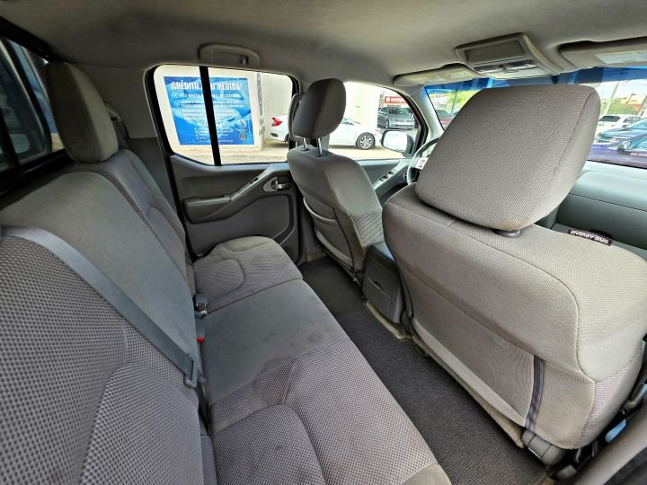 NISSAN FRONTIER SV 2018 GRIS