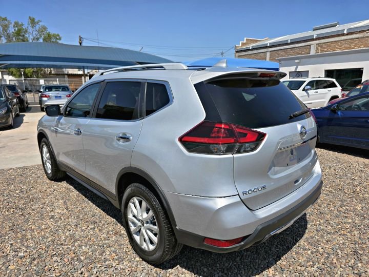 NISSAN ROGUE SV 2018 PLATA