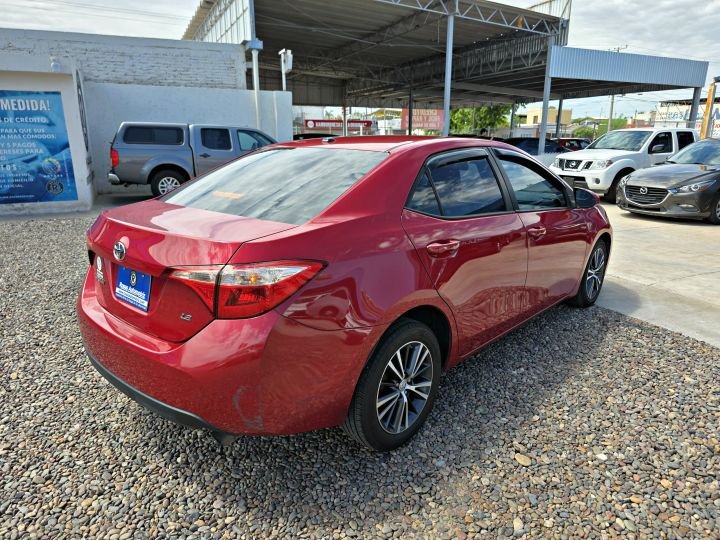 TOYOTA COROLLA LE 2018