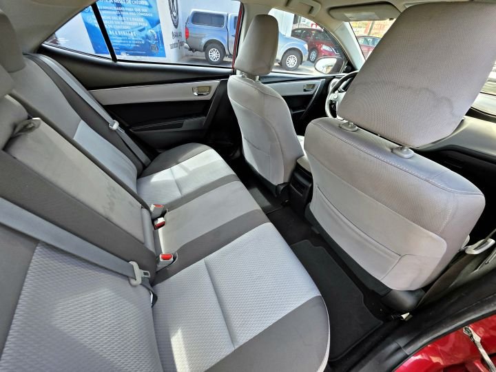 TOYOTA COROLLA LE 2018