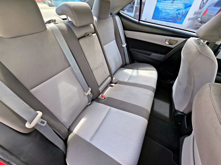TOYOTA COROLLA LE 2018