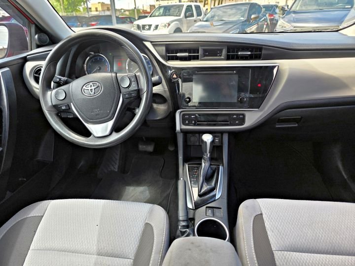 TOYOTA COROLLA LE 2018