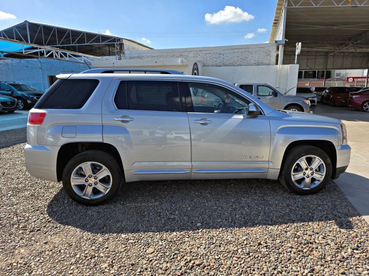 GMC TERRAIN DENALI 2017