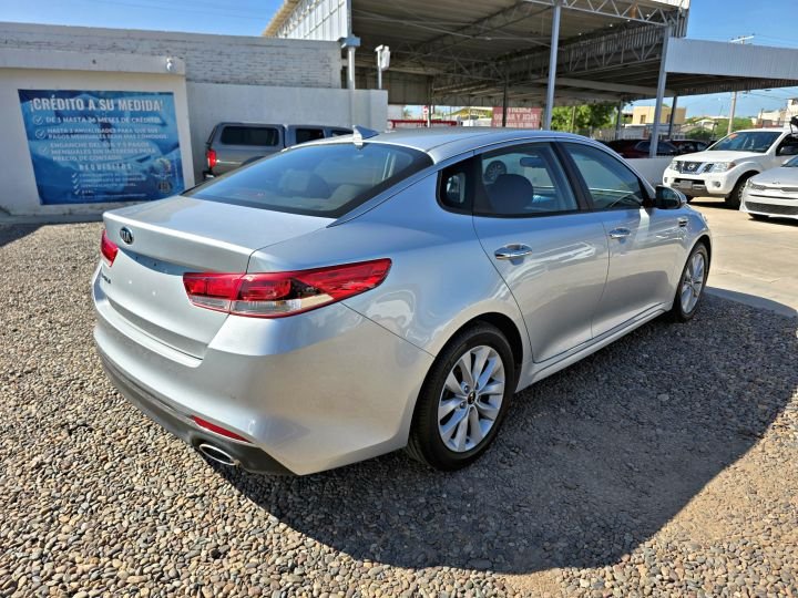 KIA OPTIMA LX 2018