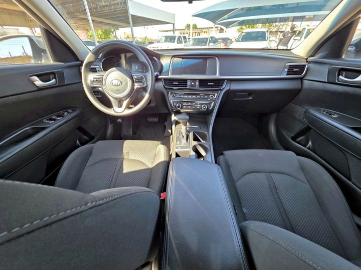 KIA OPTIMA LX 2018