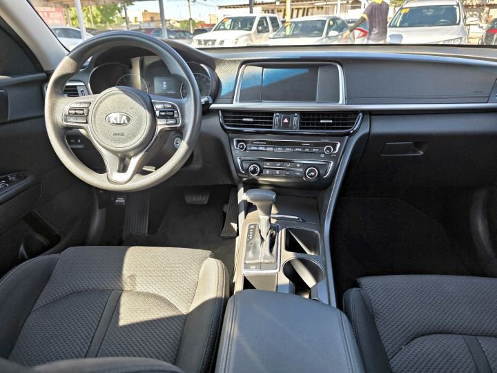 KIA OPTIMA LX 2018
