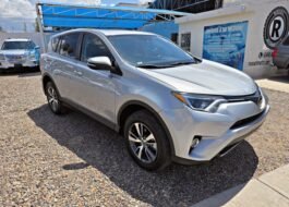 Toyota RAV4 XLE 2018 | Rosas Automotriz