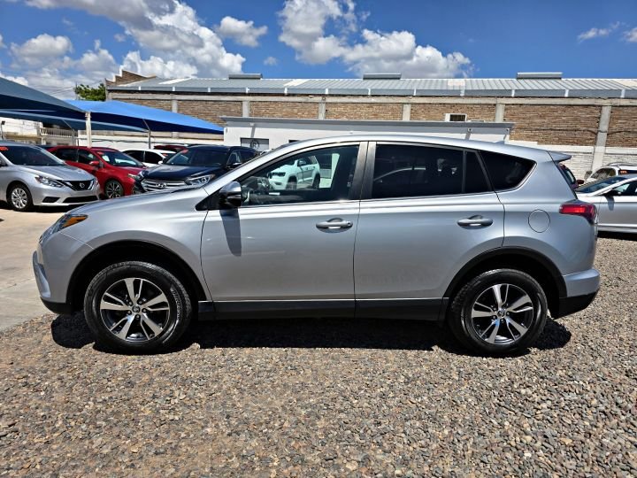 TOYOTA RAV4 XLE 2018