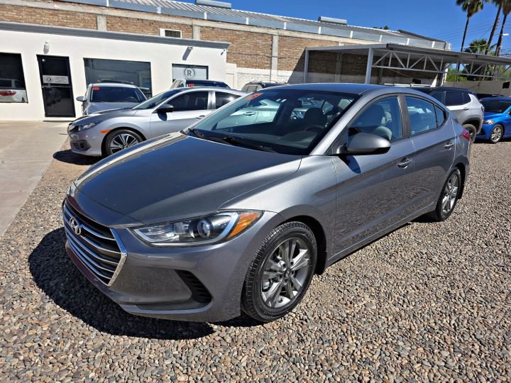HYUNDAI ELANTRA SEL 2018 GRIS