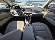 HYUNDAI ELANTRA SEL 2018 GRIS