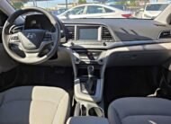 HYUNDAI ELANTRA SEL 2018 GRIS