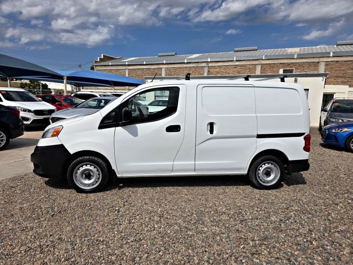 NISSAN NV200 SV 2017