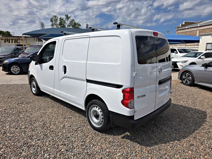 NISSAN NV200 SV 2017