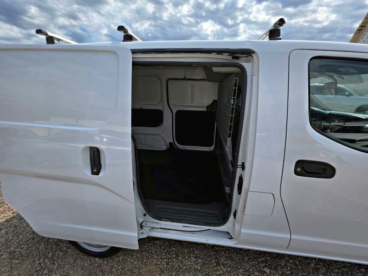 NISSAN NV200 SV 2017