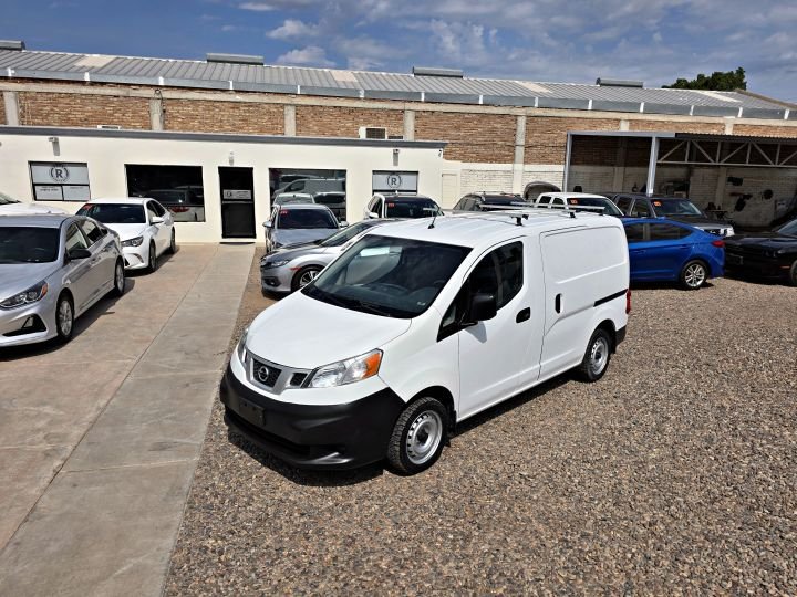 NISSAN NV200 SV 2017