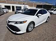 TOYOTA CAMRY LE 2018